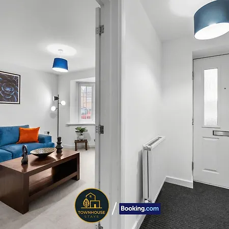4br House By Townhouse Short Lets & Serviced With Wi-fi & Free Parking * Birmingham